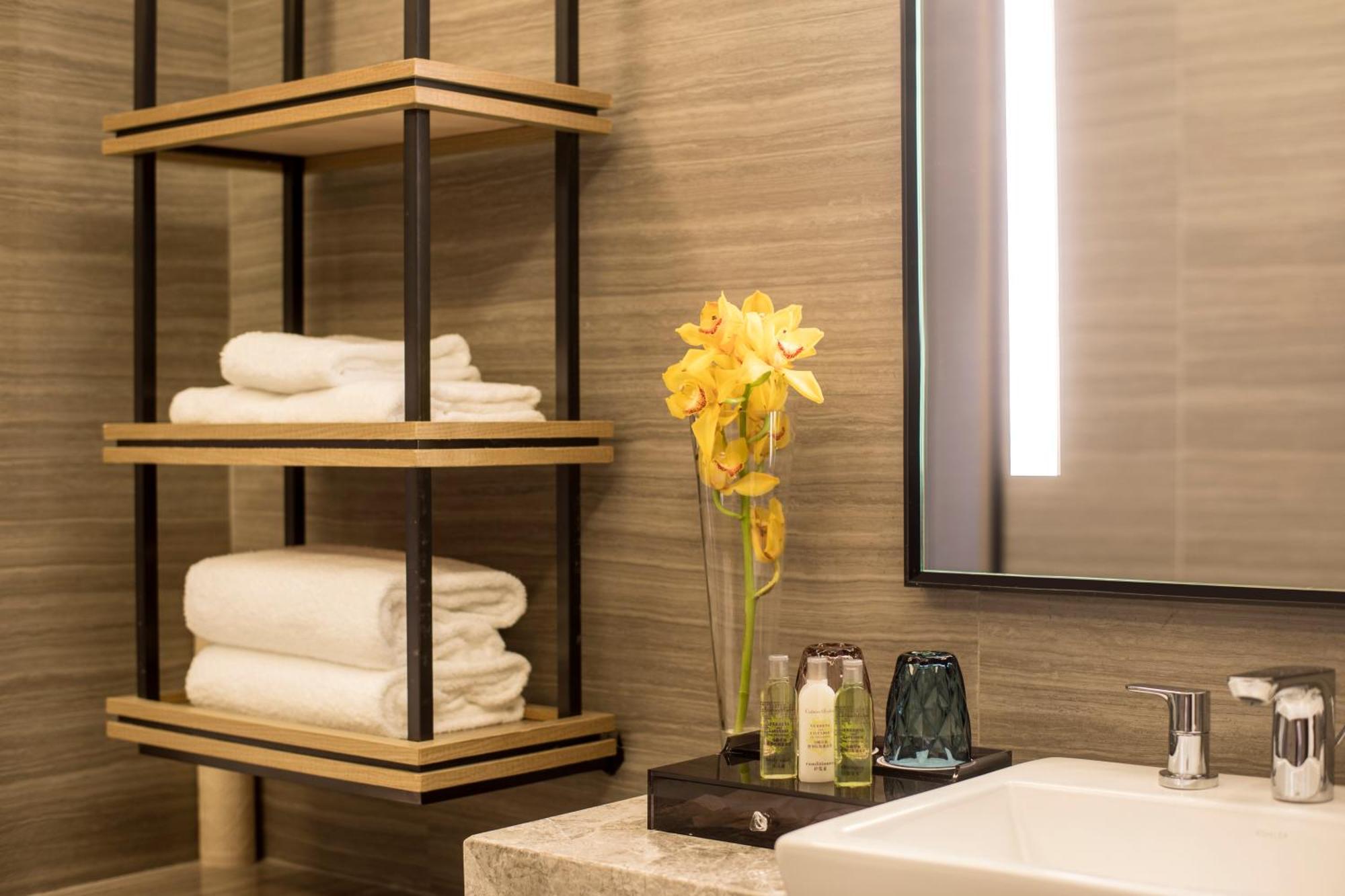 Doubletree By Hilton Hotel Shenzhen Longhua, Near Huawei, Foxcnn, Shenzhen North Railway, Uniwalk & Uniworld Shopping Mall, Sam'S Club Extérieur photo