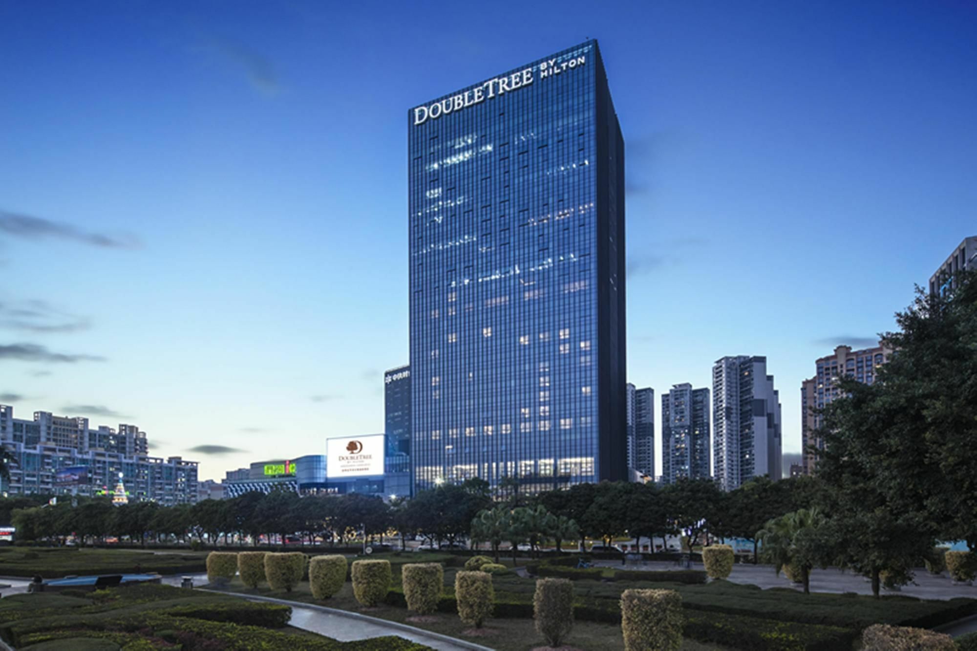 Doubletree By Hilton Hotel Shenzhen Longhua, Near Huawei, Foxcnn, Shenzhen North Railway, Uniwalk & Uniworld Shopping Mall, Sam'S Club Extérieur photo